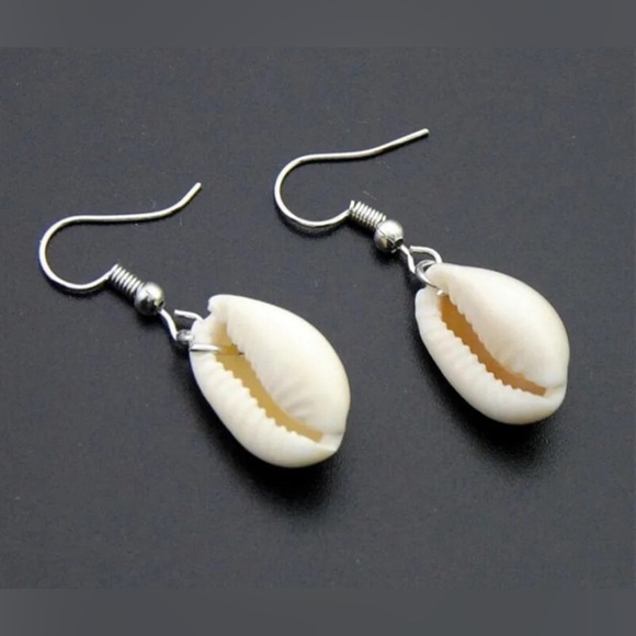 ⭐️NEW⭐️ Natural Coffee Bean Seashell Bohemian Nautical Beach Style Earrings - Picture 4 of 4